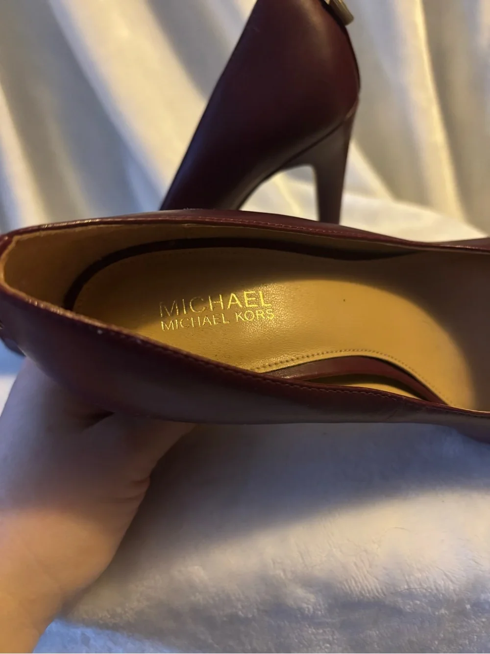 MK Women's Burgundy High Heel Pumps - Classic Platform Stiletto - Picture 2 of 5